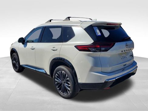New 2026 Nissan Rogue Platinum w/ Platinum Premium Package image 4
