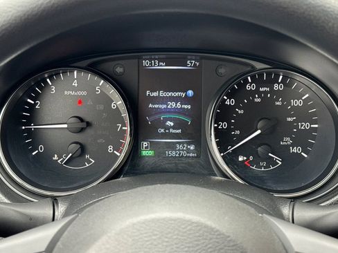 Used 2017 Nissan Rogue S FWD image 23