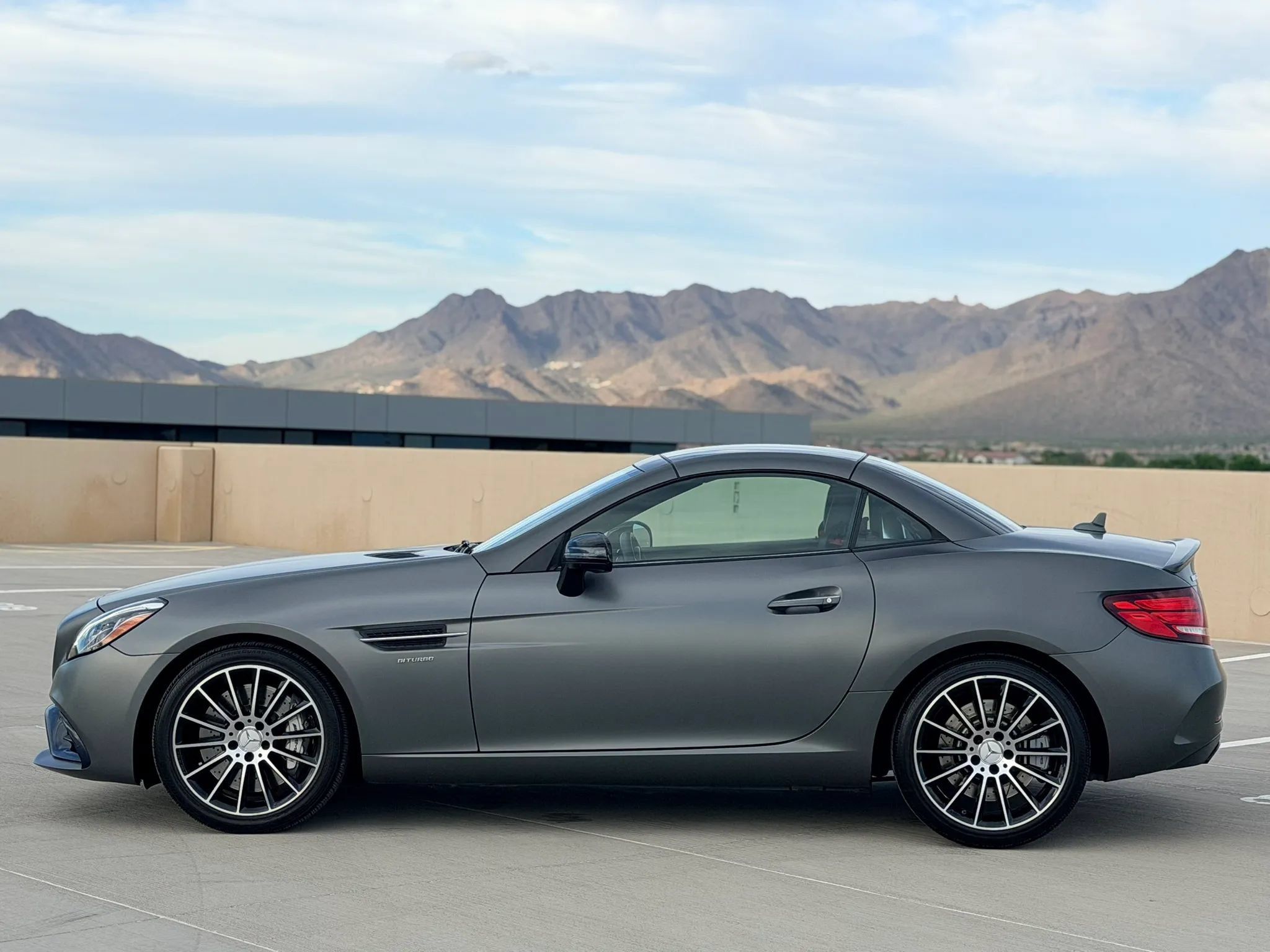 Used 2018 Mercedes-Benz SLC 43 AMG image 11