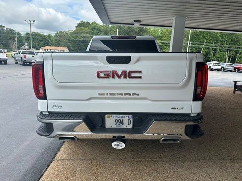 Certified 2023 GMC Sierra 1500 SLT w/ SLT Convenience Package image 5
