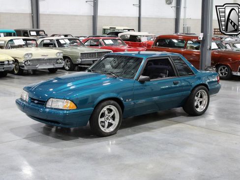 Used 1993 Ford Mustang LX image 14