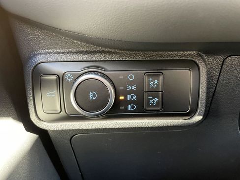 New 2026 Ford Explorer Active w/ Active Comfort Package RWD image 30