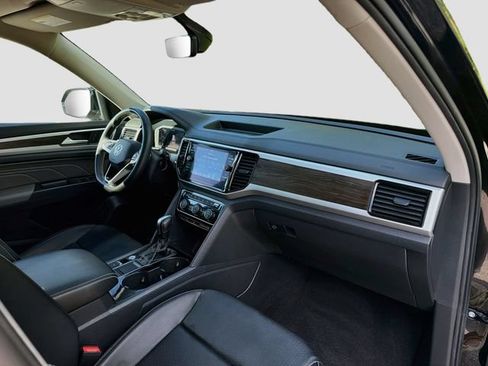 Used 2022 Volkswagen Atlas SE FWD image 14