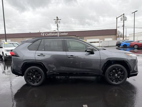 Used 2023 Toyota RAV4 XSE image 2