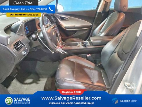 Used 2013 Chevrolet Volt Premium w/ Premium Trim Package FWD image 9