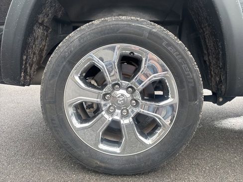 Used 2021 RAM 1500 Big Horn AWD/4WD image 12