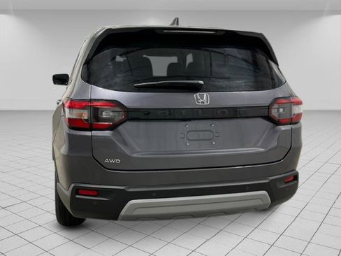 New 2025 Honda Pilot EX-L image 4