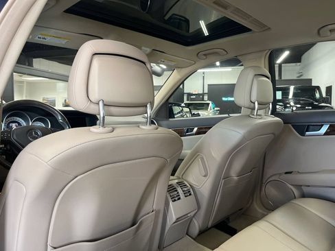 Used 2014 Mercedes-Benz C 300 4MATIC Sedan image 43