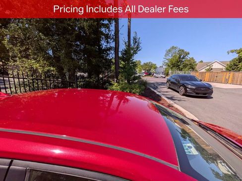 Used 2021 Toyota Corolla LE FWD image 11