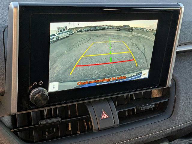 Used 2025 Toyota RAV4 XLE AWD/4WD image 20