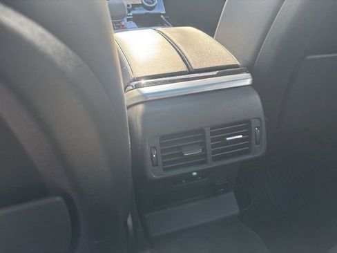 Used 2023 Land Rover Range Rover Velar R-Dynamic S image 28