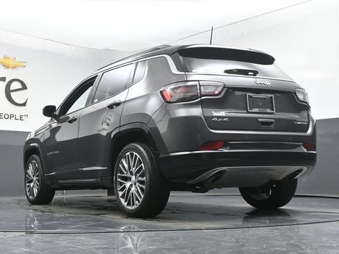 Used 2023 Jeep Compass Limited w/ Elite Group AWD/4WD image 5