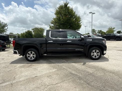 Used 2025 GMC Sierra 1500 SLT RWD image 6
