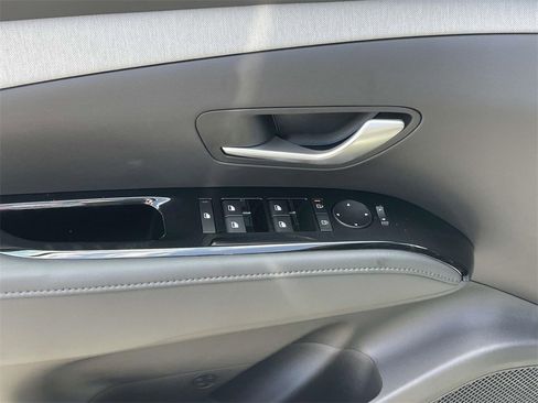 New 2025 Hyundai Santa Cruz SEL image 13