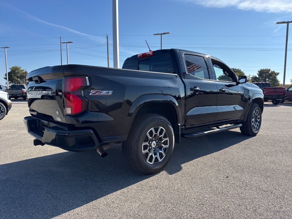 Used 2023 Chevrolet Colorado Z71 w/ Advanced Trailering Package AWD/4WD image 6