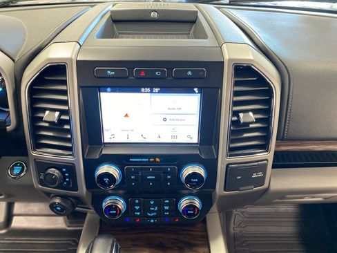Used 2019 Ford F150 Lariat w/ Equipment Group 502A Luxury image 24