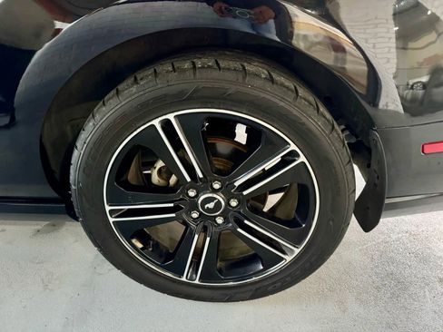 Used 2014 Ford Mustang GT Premium w/ Equipment Group 402A image 13