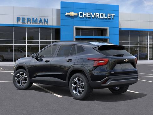 New 2026 Chevrolet Trax LT w/ Sunroof Package FWD image 4