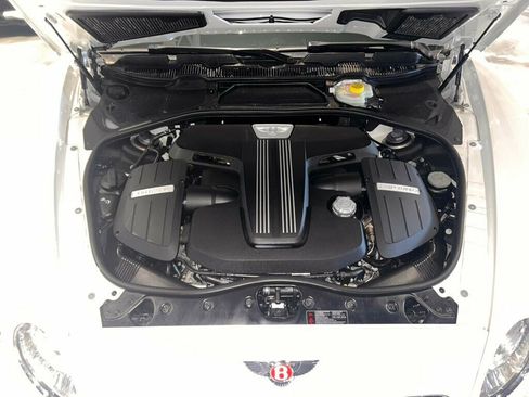 Used 2014 Bentley Continental GT image 13