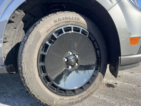 New 2025 Ford Maverick Lobo image 2