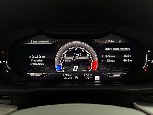 Used 2019 Lamborghini Urus AWD/4WD image 34