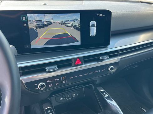 Certified 2025 Kia Sorento EX w/ EX Panoramic Sunroof Package AWD/4WD image 22