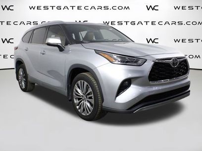 Used 2022 Toyota Highlander Platinum