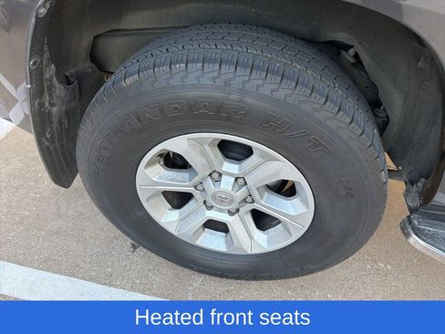 Used 2018 Toyota 4Runner SR5 Premium image 14