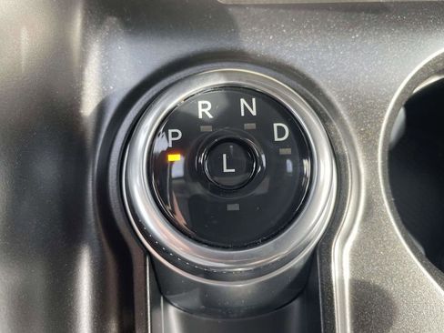 New 2025 Ford Explorer Active image 17