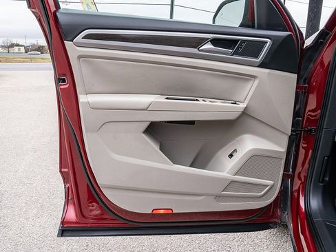 Used 2018 Volkswagen Atlas SE image 10