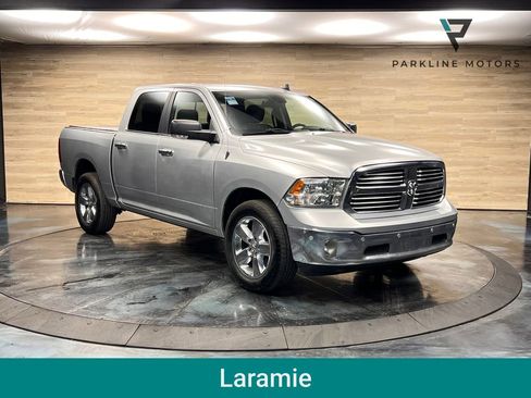 Used 2022 RAM 2500 Laramie AWD/4WD image 1