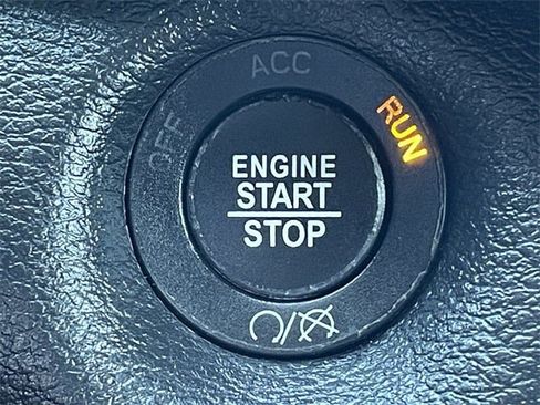 Used 2019 Jeep Cherokee High Altitude image 21