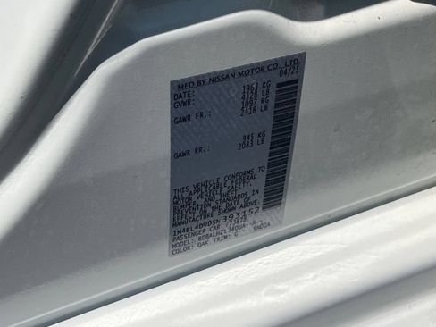 Used 2025 Nissan Altima 2.5 SV FWD image 25