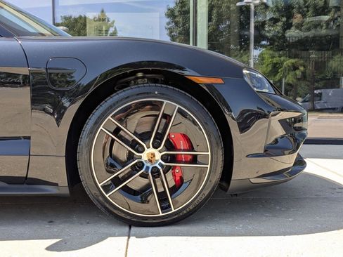 New 2025 Porsche Taycan GTS image 11