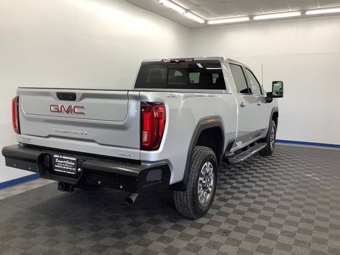 Used 2022 GMC Sierra 2500 SLT w/ Texas SLT Premium Package AWD/4WD image 25