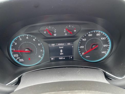 Used 2018 Chevrolet Equinox LT image 7