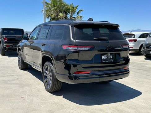 New 2026 Jeep Grand Cherokee L Limited AWD/4WD image 4