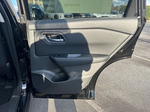 New 2026 Nissan Rogue SV FWD image 16