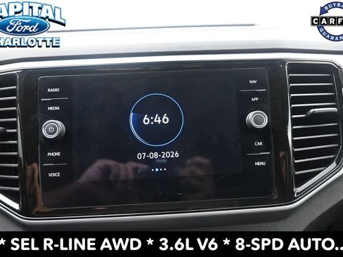 Used 2022 Volkswagen Atlas SEL R-Line AWD/4WD image 15