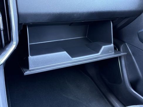 Used 2025 GMC Acadia Elevation image 26