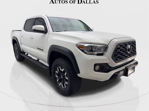 Used 2023 Toyota Tacoma 4x4 Double Cab image 4