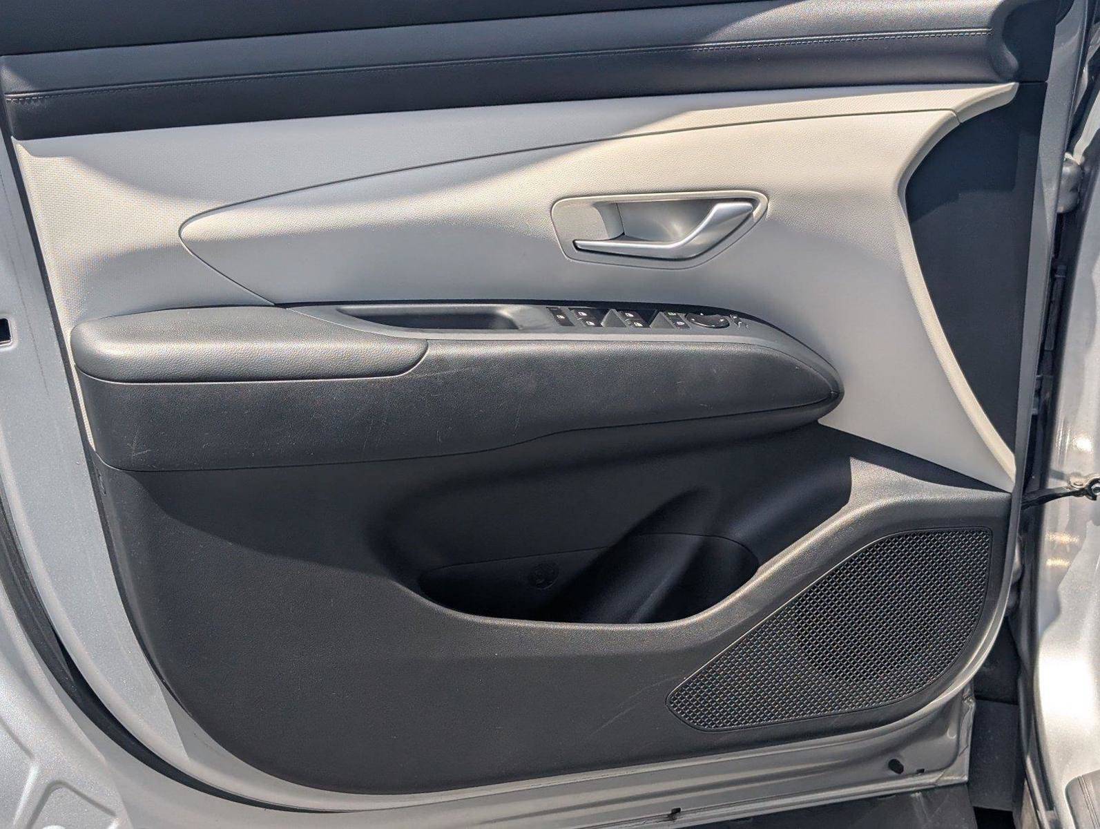 Used 2025 Hyundai Tucson SEL FWD image 11