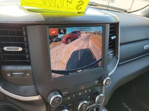 Used 2022 RAM 1500 Big Horn AWD/4WD image 19