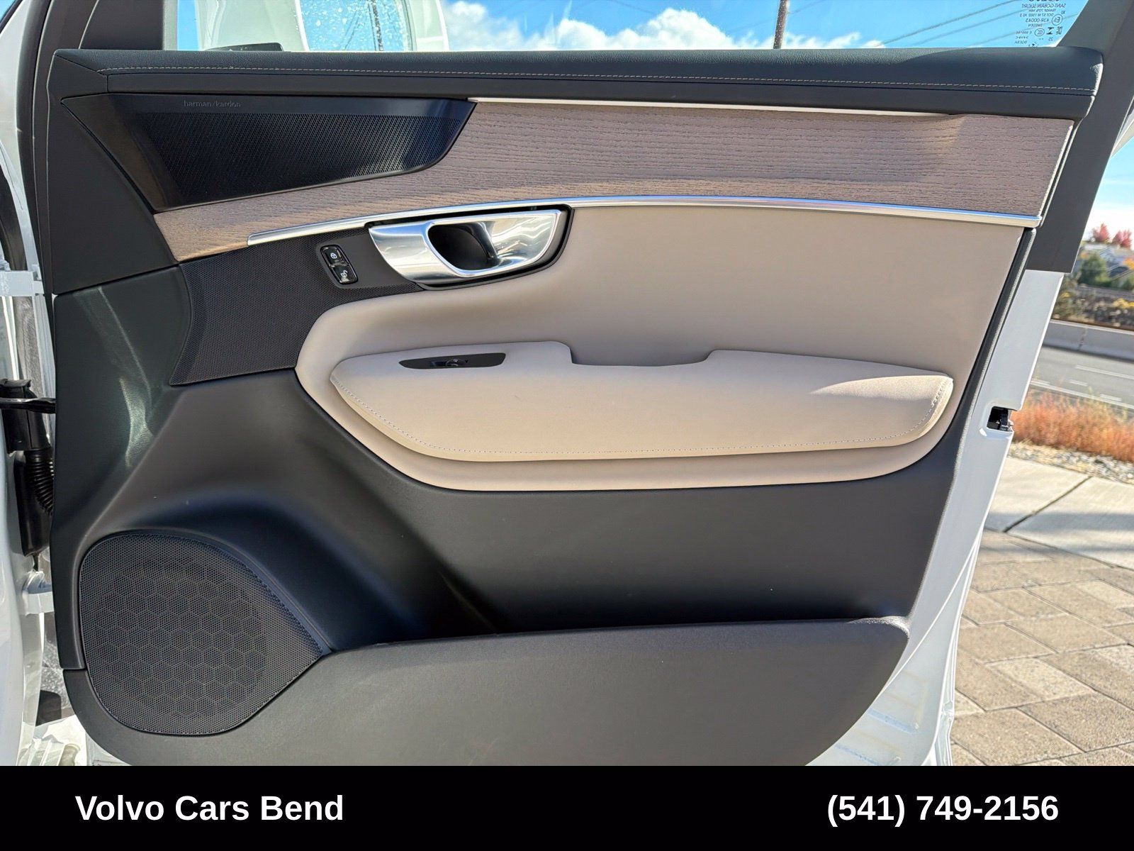 Used 2026 Volvo XC90 B6 Plus AWD/4WD image 25