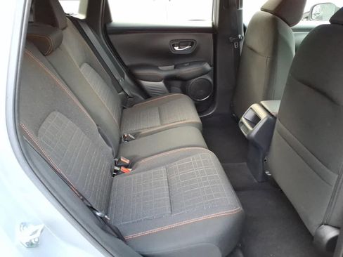 Used 2024 Honda HR-V Sport image 11