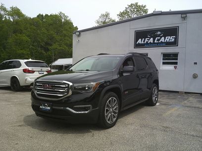 Used 2017 GMC Acadia SLT