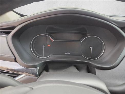 Used 2023 Cadillac XT4 Premium Luxury image 19