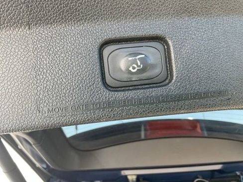 Used 2016 Ford Explorer Limited w/ Equipment Group 301A FWD image 13