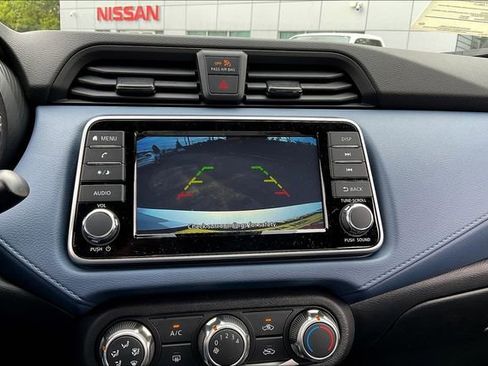 New 2025 Nissan Versa SV w/ Trunk Package image 19