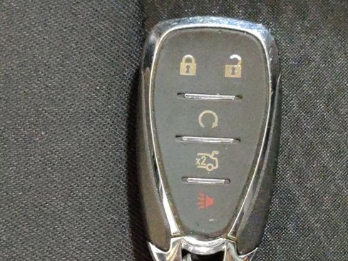 Used 2025 Chevrolet Malibu LS FWD image 32